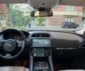Ягуар Ф-Пейс 2016 у Києві на Automoto.ua Червоний Ягуар Ф-Пейс, об'ємом двигуна 2 л та пробігом 131 тис. км за 24500 $, фото 9 на Automoto.ua