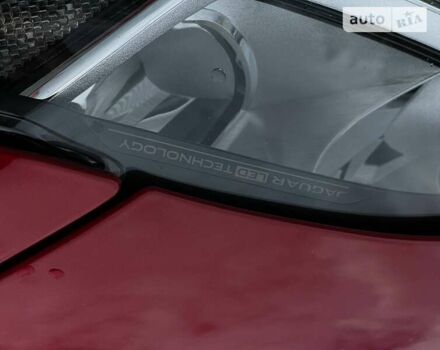 Красный Ягуар Ф-Пейс, объемом двигателя 2.99 л и пробегом 194 тыс. км за 33200 $, фото 3 на Automoto.ua