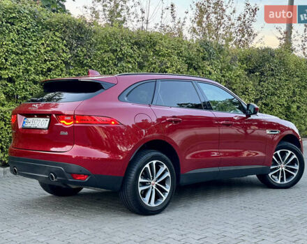 Красный Ягуар Ф-Пейс, объемом двигателя 3 л и пробегом 65 тыс. км за 20000 $, фото 9 на Automoto.ua