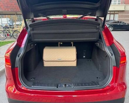 Ягуар Ф-Пейс 2016 у Києві на Automoto.ua Червоний Ягуар Ф-Пейс, об'ємом двигуна 2 л та пробігом 131 тис. км за 24500 $, фото 18 на Automoto.ua