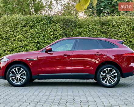 Красный Ягуар Ф-Пейс, объемом двигателя 3 л и пробегом 65 тыс. км за 20000 $, фото 21 на Automoto.ua