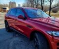 Красный Ягуар Ф-Пейс, объемом двигателя 2 л и пробегом 99 тыс. км за 30000 $, фото 16 на Automoto.ua