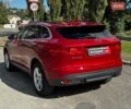 Красный Ягуар Ф-Пейс, объемом двигателя 2 л и пробегом 37 тыс. км за 23440 $, фото 9 на Automoto.ua