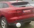 Красный Ягуар Ф-Пейс, объемом двигателя 2 л и пробегом 170 тыс. км за 20150 $, фото 1 на Automoto.ua
