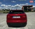 Красный Ягуар Ф-Пейс, объемом двигателя 2 л и пробегом 70 тыс. км за 24500 $, фото 8 на Automoto.ua