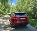 Красный Ягуар Ф-Пейс, объемом двигателя 2 л и пробегом 135 тыс. км за 29300 $, фото 8 на Automoto.ua