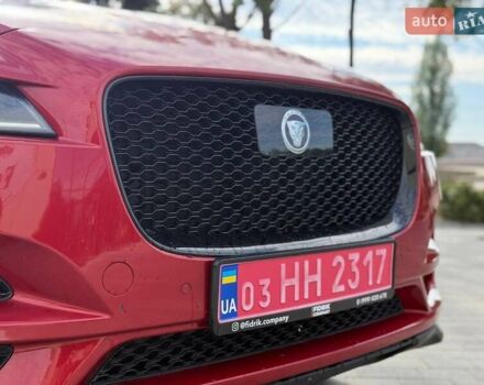 Червоний Ягуар Ф-Пейс, об'ємом двигуна 3 л та пробігом 149 тис. км за 13900 $, фото 4 на Automoto.ua