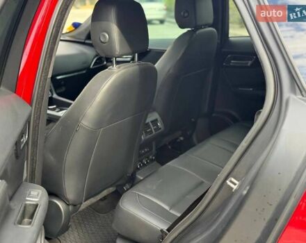 Червоний Ягуар Ф-Пейс, об'ємом двигуна 3 л та пробігом 149 тис. км за 13900 $, фото 17 на Automoto.ua