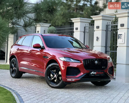 Красный Ягуар Ф-Пейс, объемом двигателя 2 л и пробегом 30 тыс. км за 44000 $, фото 20 на Automoto.ua