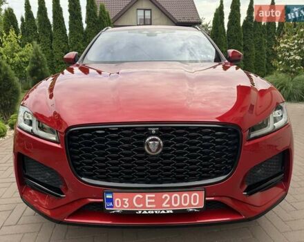 Червоний Ягуар Ф-Пейс, об'ємом двигуна 2 л та пробігом 53 тис. км за 38500 $, фото 5 на Automoto.ua