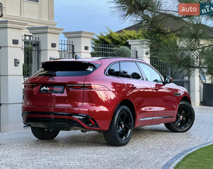 Красный Ягуар Ф-Пейс, объемом двигателя 2 л и пробегом 30 тыс. км за 44000 $, фото 17 на Automoto.ua