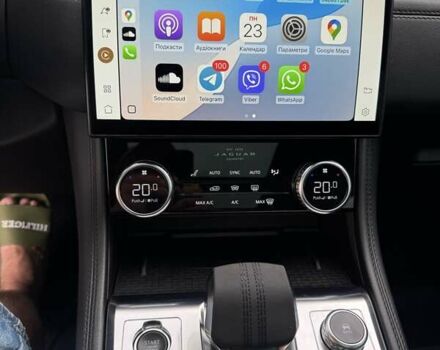 Червоний Ягуар Ф-Пейс, об'ємом двигуна 2 л та пробігом 53 тис. км за 38500 $, фото 30 на Automoto.ua