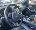 Ягуар Ф-Пейс, объемом двигателя 2 л и пробегом 201 тыс. км за 19700 $, фото 5 на Automoto.ua