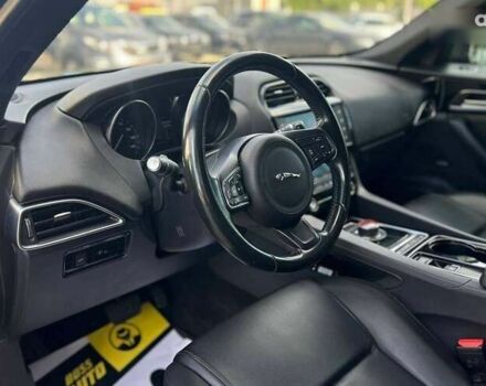 Ягуар Ф-Пейс, объемом двигателя 2 л и пробегом 97 тыс. км за 25500 $, фото 10 на Automoto.ua