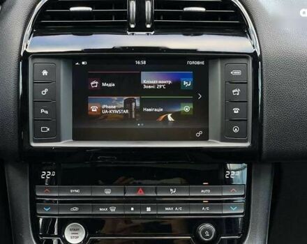 Ягуар Ф-Пейс, объемом двигателя 2 л и пробегом 97 тыс. км за 25500 $, фото 19 на Automoto.ua