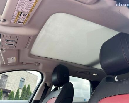 Ягуар Ф-Пейс, объемом двигателя 2 л и пробегом 177 тыс. км за 28990 $, фото 29 на Automoto.ua