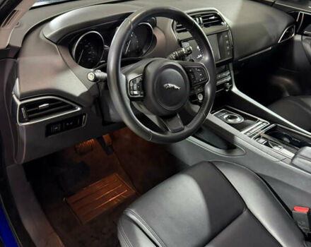 Ягуар Ф-Пейс, объемом двигателя 2 л и пробегом 114 тыс. км за 21500 $, фото 8 на Automoto.ua