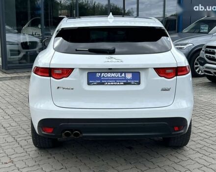Ягуар Ф-Пейс, объемом двигателя 2 л и пробегом 177 тыс. км за 28990 $, фото 5 на Automoto.ua