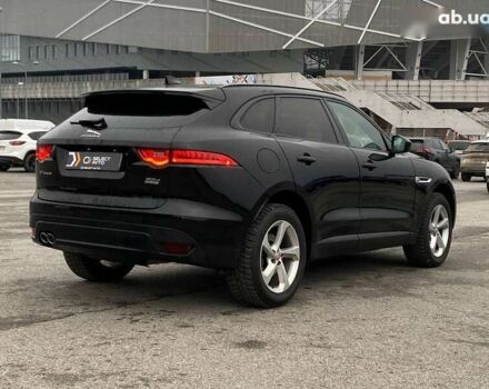 Ягуар Ф-Пейс, объемом двигателя 2 л и пробегом 132 тыс. км за 25490 $, фото 5 на Automoto.ua