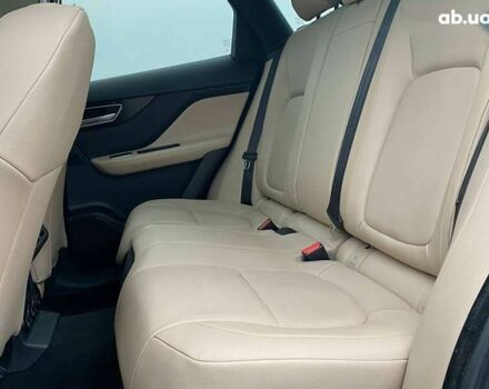 Ягуар Ф-Пейс, объемом двигателя 2 л и пробегом 132 тыс. км за 25490 $, фото 20 на Automoto.ua