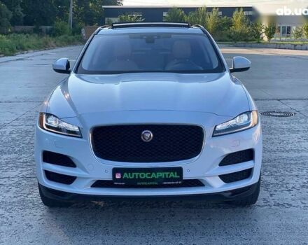 Ягуар Ф-Пейс, объемом двигателя 2 л и пробегом 49 тыс. км за 23490 $, фото 5 на Automoto.ua