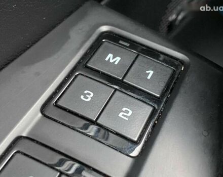 Ягуар Ф-Пейс, объемом двигателя 2 л и пробегом 132 тыс. км за 25490 $, фото 10 на Automoto.ua