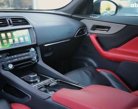 Ягуар Ф-Пейс, объемом двигателя 3 л и пробегом 87 тыс. км за 27200 $, фото 15 на Automoto.ua