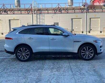 Ягуар Ф-Пейс, объемом двигателя 2 л и пробегом 49 тыс. км за 23490 $, фото 8 на Automoto.ua