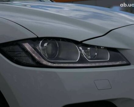 Ягуар Ф-Пейс, об'ємом двигуна 2 л та пробігом 121 тис. км за 23490 $, фото 6 на Automoto.ua