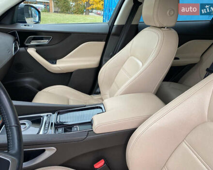 Ягуар Ф-Пейс, об'ємом двигуна 2 л та пробігом 44 тис. км за 29700 $, фото 12 на Automoto.ua