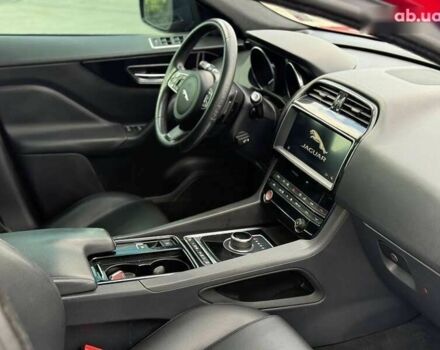 Ягуар Ф-Пейс, объемом двигателя 3 л и пробегом 149 тыс. км за 15400 $, фото 15 на Automoto.ua