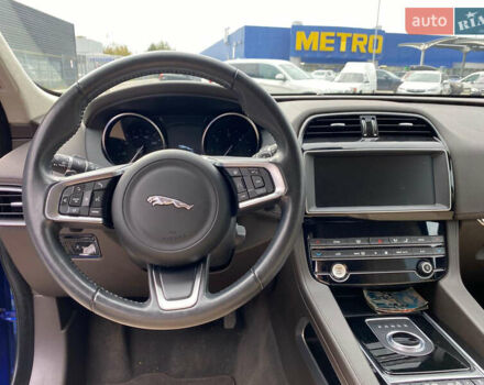 Ягуар Ф-Пейс, об'ємом двигуна 2 л та пробігом 44 тис. км за 29700 $, фото 9 на Automoto.ua