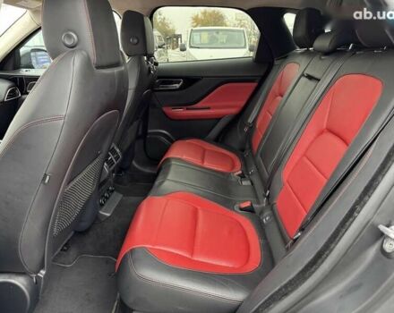 Ягуар Ф-Пейс, объемом двигателя 2 л и пробегом 92 тыс. км за 28500 $, фото 14 на Automoto.ua