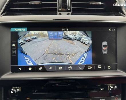 Ягуар Ф-Пейс, объемом двигателя 2 л и пробегом 92 тыс. км за 28500 $, фото 19 на Automoto.ua