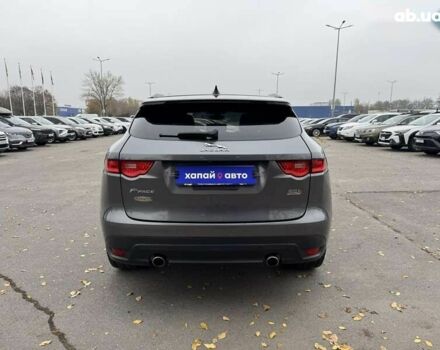 Ягуар Ф-Пейс, объемом двигателя 2 л и пробегом 92 тыс. км за 28500 $, фото 5 на Automoto.ua