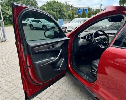 Ягуар Ф-Пейс, объемом двигателя 2 л и пробегом 53 тыс. км за 38990 $, фото 24 на Automoto.ua
