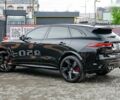 Ягуар Ф-Пейс, объемом двигателя 5 л и пробегом 43 тыс. км за 77700 $, фото 6 на Automoto.ua