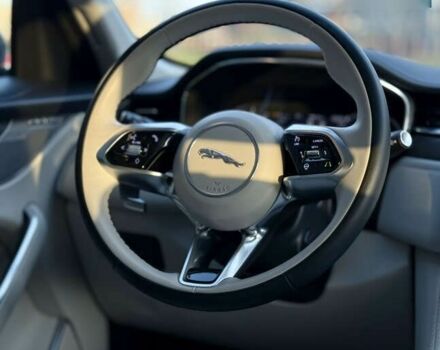 Ягуар Ф-Пейс, объемом двигателя 2 л и пробегом 15 тыс. км за 44500 $, фото 19 на Automoto.ua