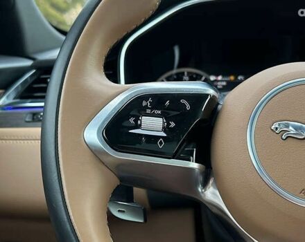 Ягуар Ф-Пейс, об'ємом двигуна 2 л та пробігом 5 тис. км за 48999 $, фото 10 на Automoto.ua