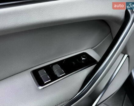 Ягуар Ф-Пейс, об'ємом двигуна 2 л та пробігом 46 тис. км за 46700 $, фото 19 на Automoto.ua