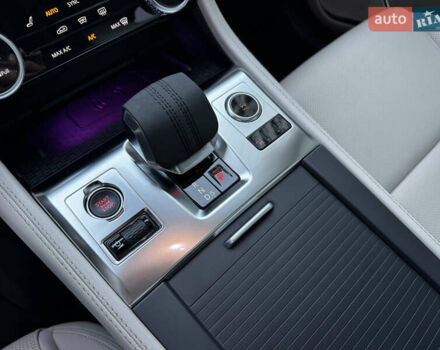 Ягуар Ф-Пейс, об'ємом двигуна 2 л та пробігом 46 тис. км за 46700 $, фото 37 на Automoto.ua