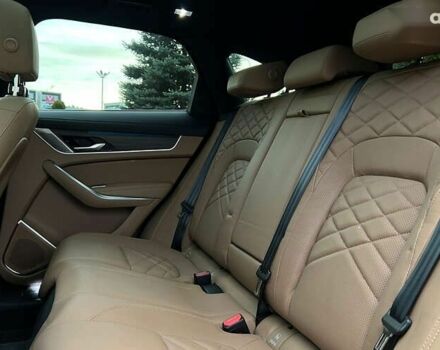 Ягуар Ф-Пейс, об'ємом двигуна 2 л та пробігом 5 тис. км за 48999 $, фото 24 на Automoto.ua