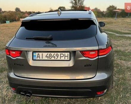 Серый Ягуар Ф-Пейс, объемом двигателя 2 л и пробегом 180 тыс. км за 18900 $, фото 19 на Automoto.ua