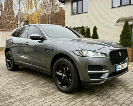Серый Ягуар Ф-Пейс, объемом двигателя 3 л и пробегом 100 тыс. км за 23500 $, фото 12 на Automoto.ua