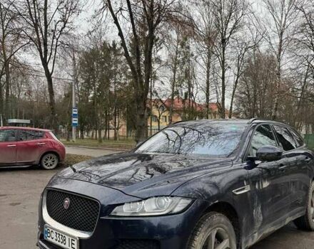 Сірий Ягуар Ф-Пейс, об'ємом двигуна 3 л та пробігом 84 тис. км за 22000 $, фото 7 на Automoto.ua