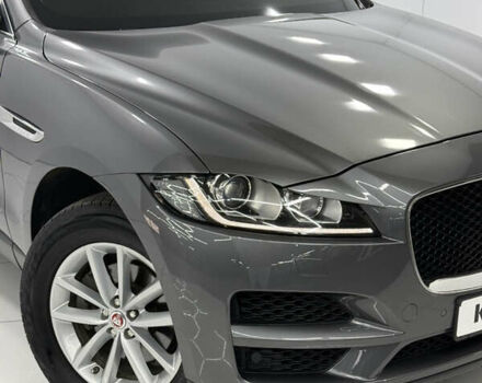 Ягуар Ф-Пейс 2016 в Одессе на Automoto.ua Серый Ягуар Ф-Пейс, объемом двигателя 2 л и пробегом 150 тыс. км за 25000 $, фото 1 на Automoto.ua