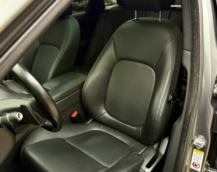 Серый Ягуар Ф-Пейс, объемом двигателя 3 л и пробегом 100 тыс. км за 23500 $, фото 23 на Automoto.ua