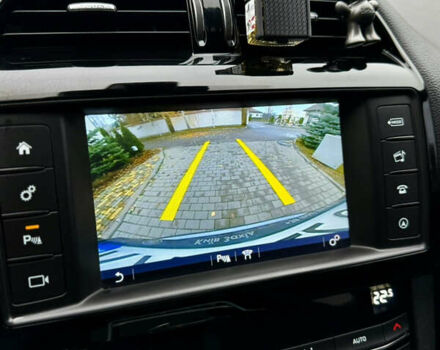 Серый Ягуар Ф-Пейс, объемом двигателя 3 л и пробегом 100 тыс. км за 23500 $, фото 28 на Automoto.ua