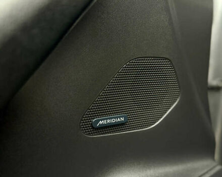 Серый Ягуар Ф-Пейс, объемом двигателя 3 л и пробегом 100 тыс. км за 23500 $, фото 21 на Automoto.ua