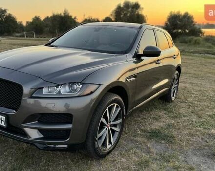 Серый Ягуар Ф-Пейс, объемом двигателя 2 л и пробегом 180 тыс. км за 18900 $, фото 9 на Automoto.ua